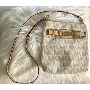 Michael Kors Crossbody Bag